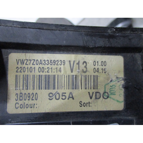 Volkswagen Passat Dizel Kilometre Saati Gösterge Paneli 3B0920905A
