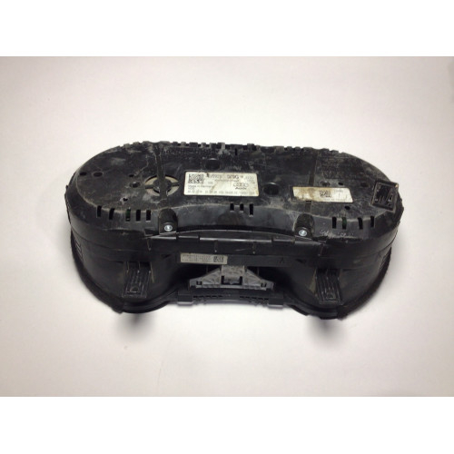Audi A3 Kilometre Saati Gösterge Paneli 8V0920870G