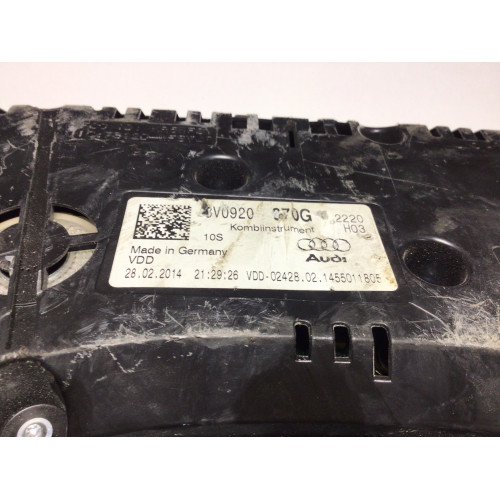 Audi A3 Kilometre Saati Gösterge Paneli 8V0920870G