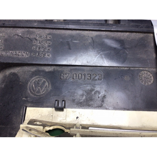 Volkswagen Golf 2 Kilometre Saati Gösterge Paneli 87001323 88311235