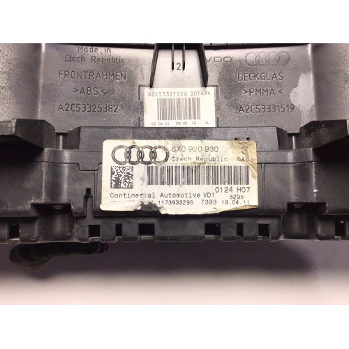 Audi A1 Kilometre Saati Gösterge Paneli 8X0920930