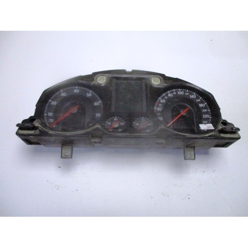 Volkswagen Passat B6 Kilometre Saati Gösterge Paneli 3C0920860M