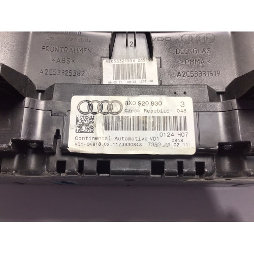 Audi A1 Kilometre Saati Gösterge Paneli 8X0920930
