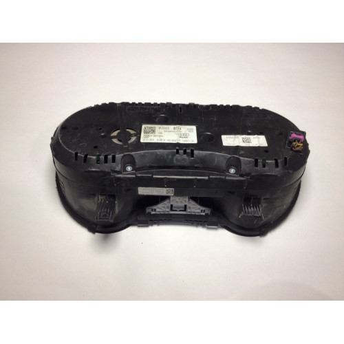 Audi A3 TSI Kilometre Saati Gösterge Paneli 8V0920870J