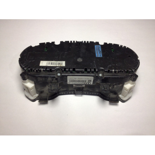 Audi A1 Kilometre Saati Gösterge Paneli 8X0920930G