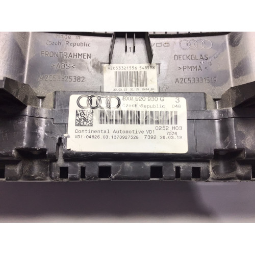 Audi A1 Kilometre Saati Gösterge Paneli 8X0920930G
