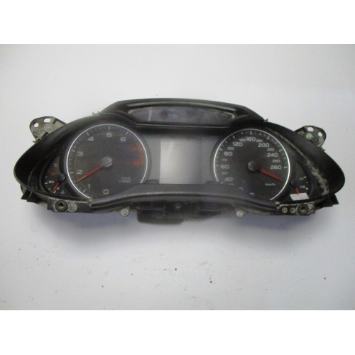 Audi A4 Kilometre Saati Gösterge Paneli 8K0920930A