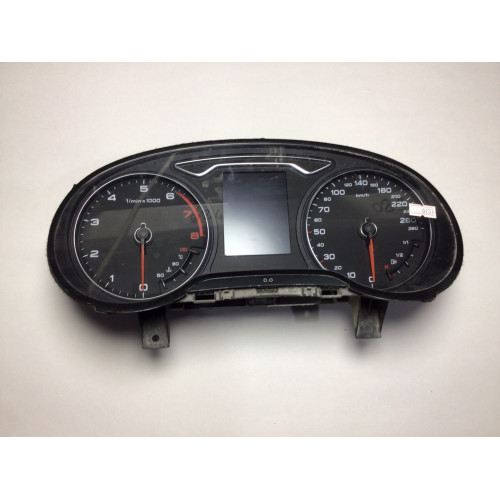 Audi A3 Kilometre Saati Gösterge Paneli 8V0920871E