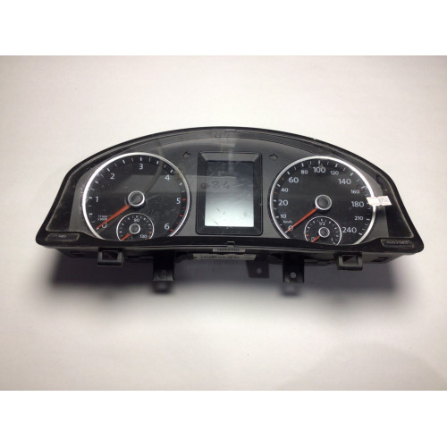Volkswagen Tiguan Kilometre Saati Gösterge Paneli 5N0920871B