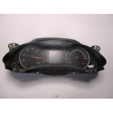 Audi A4 Kilometre Saati Gösterge Paneli 8K0920930B