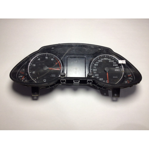 Z Audi Q5 Gösterge Paneli Kilometre Saati 8R0920930B