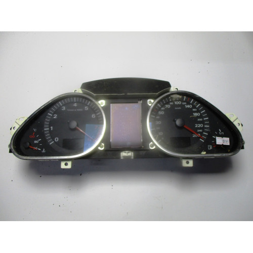 Audi A6 4F Kilometre Saati Gösterge Paneli 4F0920900R