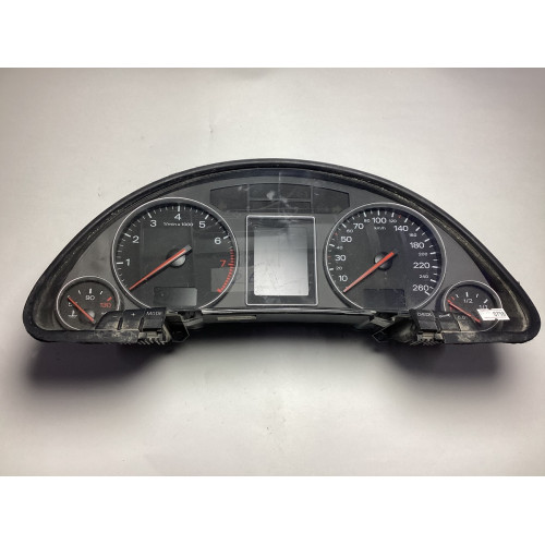 Audi A4 Kilometre Saati Gösterge Paneli 8E0920931 0263626150