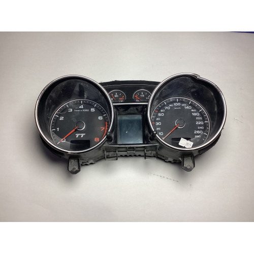 Audi TT Kilometre Saati Gösterge Paneli 8J0920930C