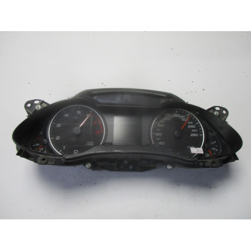 Audi A4 Kilometre Saati Gösterge Paneli 8K0920930B