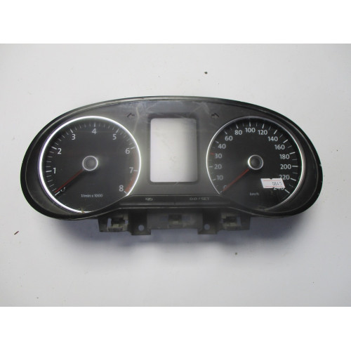 Volkswagen Polo 6R Kilometre Saati Gösterge Paneli 6R0920860D
