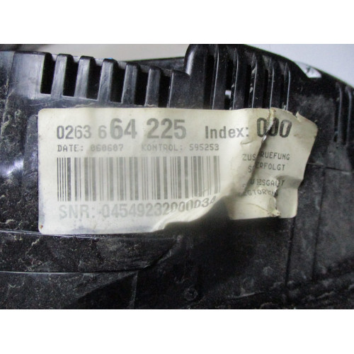 Audi A4 Kilometre Saati Gösterge Paneli 0263664225