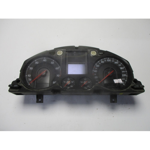 Volkswagen Passat Kilometre Saati Gösterge Paneli A2C53194181