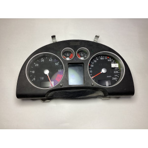 Audi TT Kilometre Saati Gösterge Paneli 8N2920880G