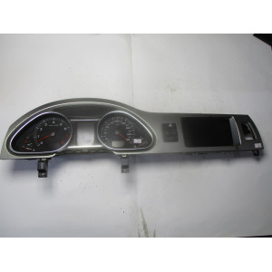 Audi Q7 Kilometre Saati Gösterge Paneli 4L0920930S