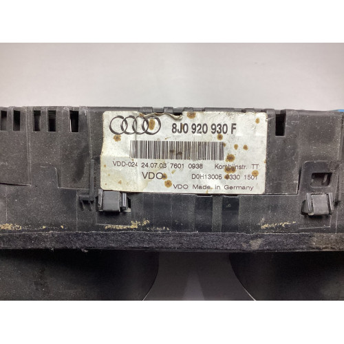 Audi TT Kilometre Saati Gösterge Paneli 8J0920930F