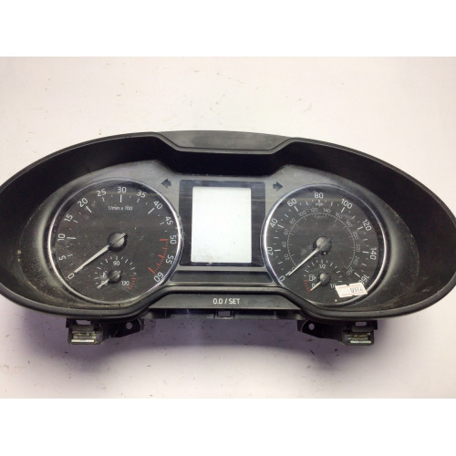 Skoda Octavia  1.6 TDI Kilometre Saati Gösterge Paneli 5E0920931