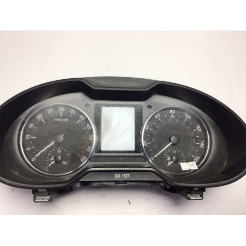 Skoda Octavia  1.6 TDI Kilometre Saati Gösterge Paneli 5E0920931B