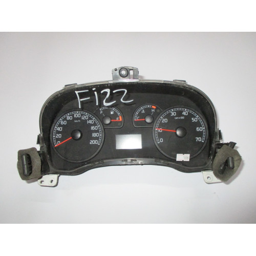 Fiat Punto Benzinli Kilometre Saati Gösterge Paneli 4683368 