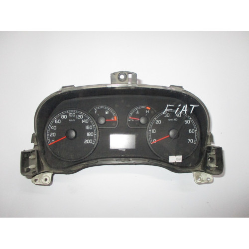 Fiat Punto Benzinli Kilometre Saati Gösterge Paneli 4683368 