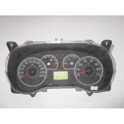 Fiat Grande Punto Benzinli Kilometre Saati Gösterge Paneli 51867545
