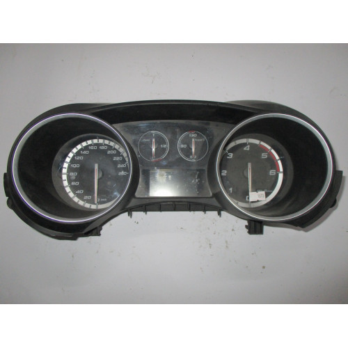  Alfa Romeo Giulietta Benzinli Kilometre Saati Gösterge Paneli 50516478