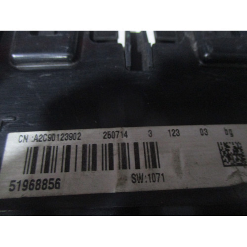 Fiat 500L Benzinli Kilometre Saati Gösterge Paneli 51968856