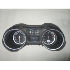  Alfa Romeo Giulietta Benzinli Kilometre Saati Gösterge Paneli 50516476
