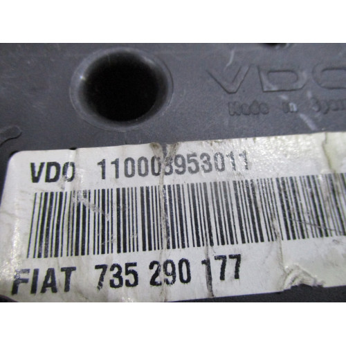 Alfa Romeo 147 Benzinli Kilometre Saati Gösterge Paneli 735290177