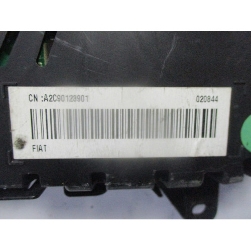 Fiat 500L Benzinli Kilometre Saati Gösterge Paneli A2C90123901