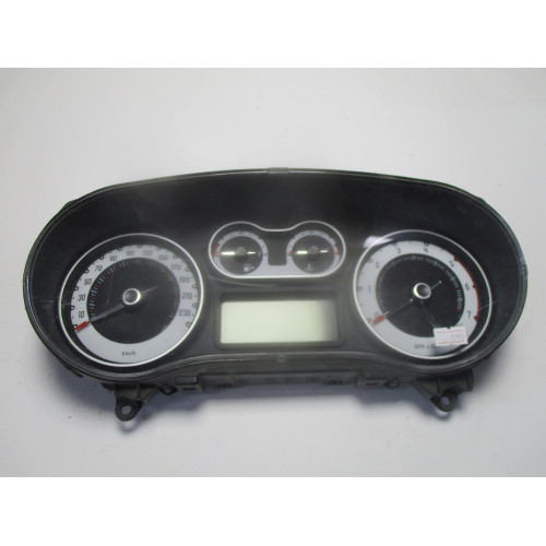 Fiat 500L Benzinli Kilometre Saati Gösterge Paneli A2C90123901