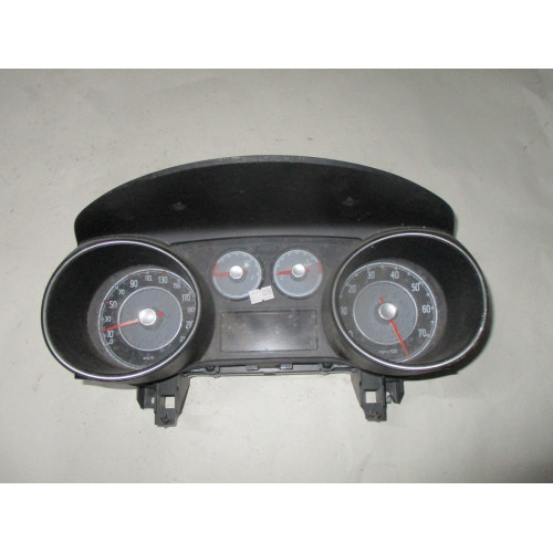 Fiat Grande Punto Benzinli Kilometre Saati Gösterge Paneli 555003062501A