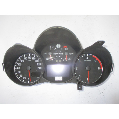 Alfa Romeo GT Dizel Kilometre Saati Gösterge Paneli 