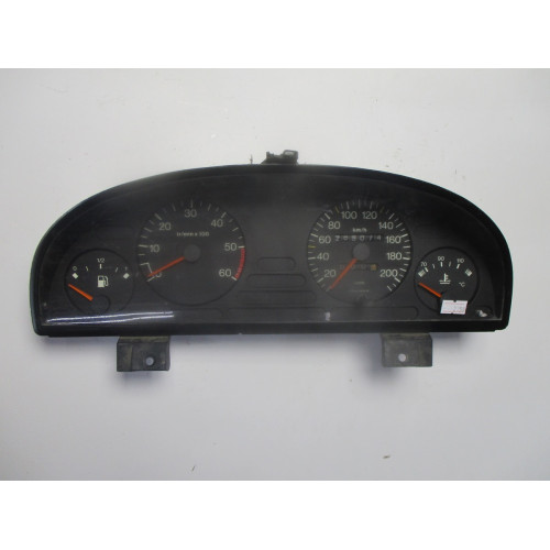 Peugeot 405 Kilometre Saati Gösterge Paneli 88311198