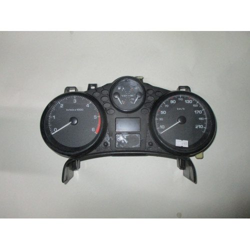 Peugeot 207 DİZEL Kilometre Saati Gösterge Paneli 
