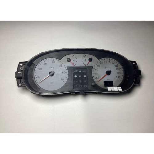 Renault Clio 2 Kilometre Saati Gösterge Paneli P8200054416 21658603-7 21659642A NS139677-X