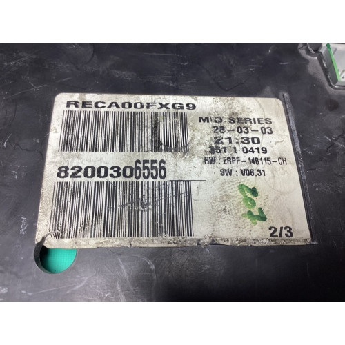 Renault Megane 2 Otomatik Kilometre Saati Gösterge Paneli 8200306556 2RPF-14B115-CH