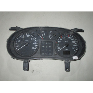 Renault Clio Benzinli Kilometre Saati Gösterge Paneli P8200261128-C