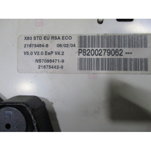 Renault Clio 3 Dizel Kilometre Saati Gösterge Paneli 8200761859M