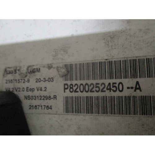 Renault Trafic Opel Vivaro Dizel Kilometre Saati Gösterge Paneli P8200252450-A