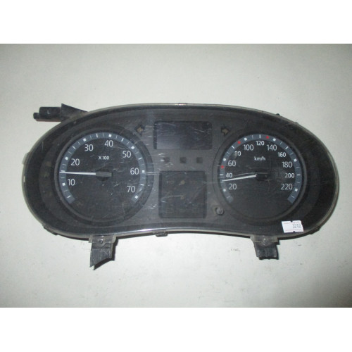Renault Clio 2 Benzinli Kilometre Saati Gösterge Paneli P8200276525A