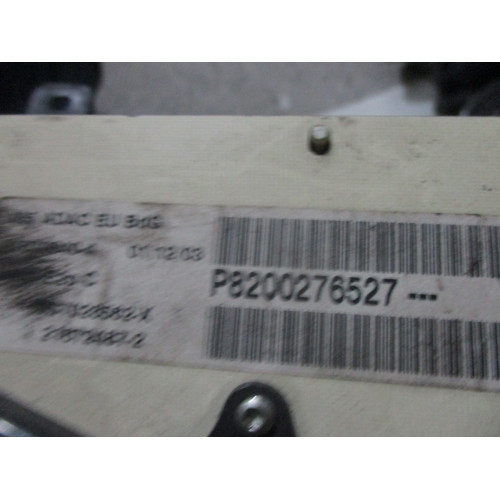 Renault Clio 2 Benzinli Kilometre Saati Gösterge Paneli P8200276527