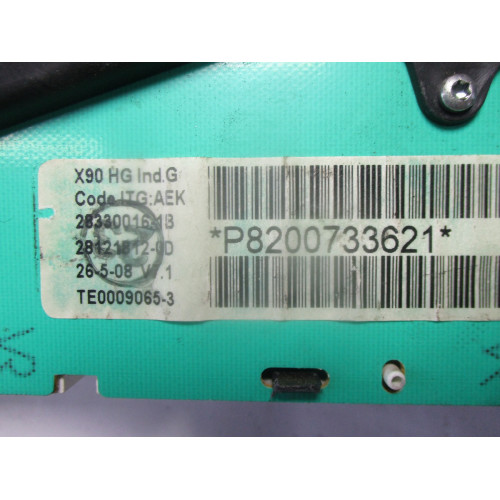 Dacia Logan Sandero Benzinli Kilometre Saati Gösterge Paneli P8200733621