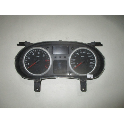 Renault Clio 2 Benzinli Kilometre Saati Gösterge Paneli P8200949507F