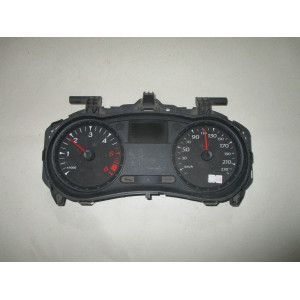 Renault Clio 3 Dizel Kilometre Saati Gösterge Paneli 8200820997C